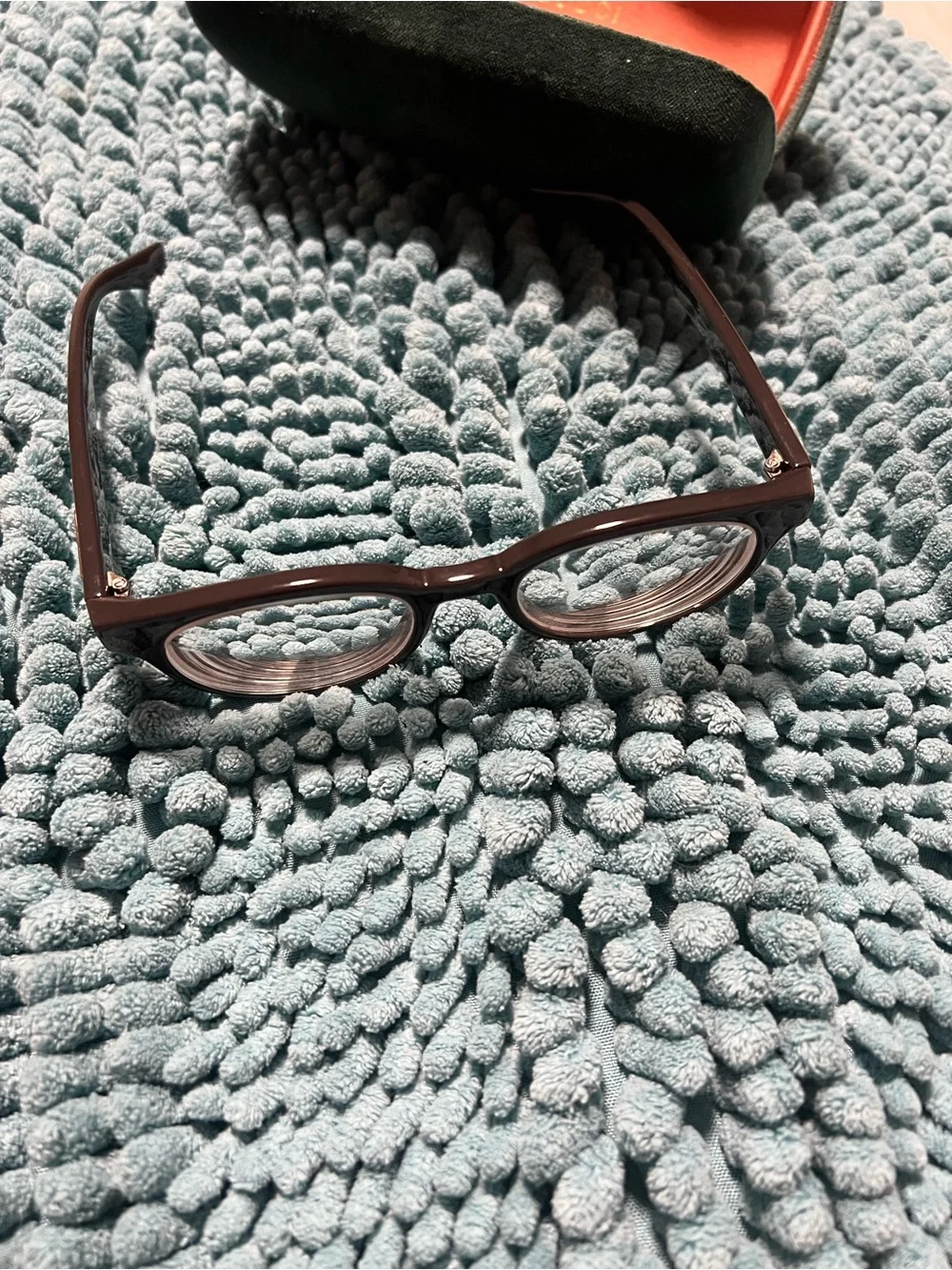Gucci elegant round